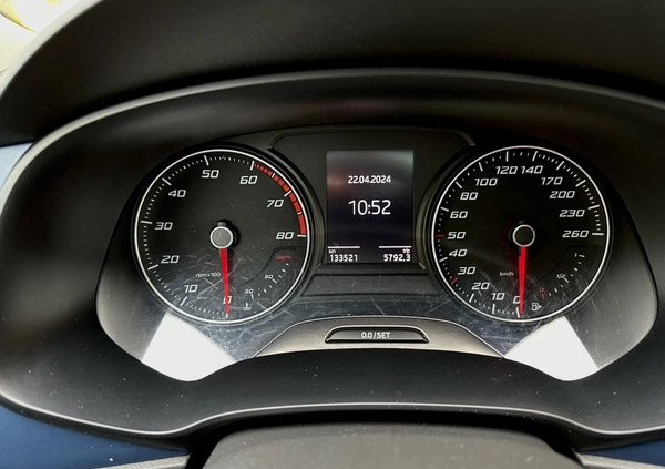 Seat Leon cena 49900 przebieg: 134000, rok produkcji 2015 z Warszawa małe 254